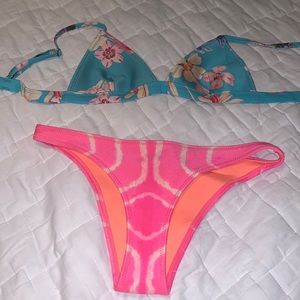 Triangl Swimsuit Size medium top & large bottoms